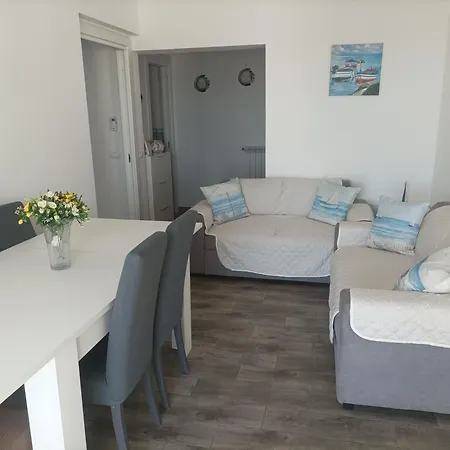 Apartament The On The *